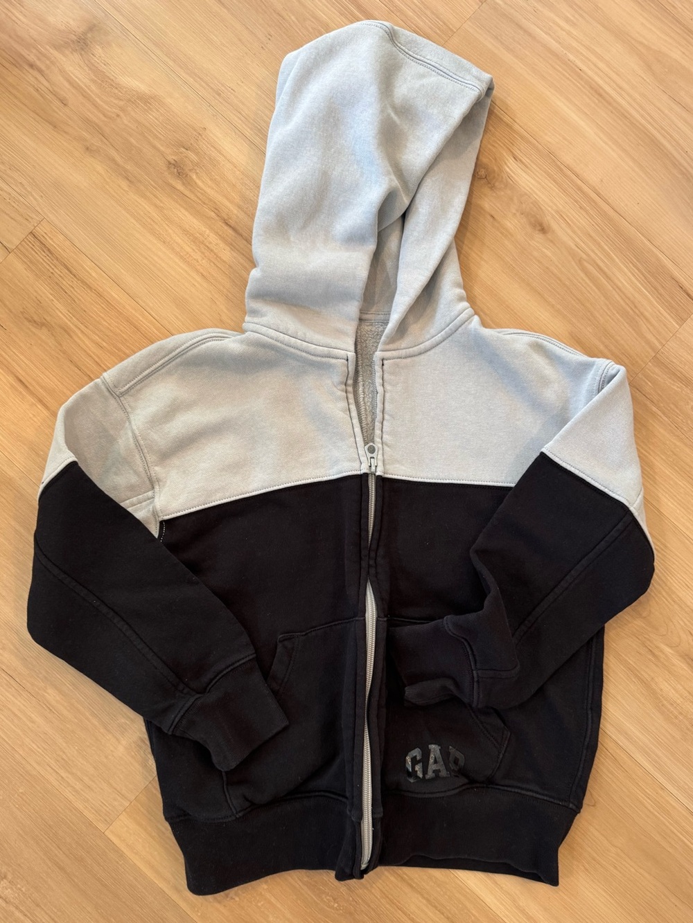 GAP Two-Tone Hooded Zip Sweatshirt - Light Gray & Black
